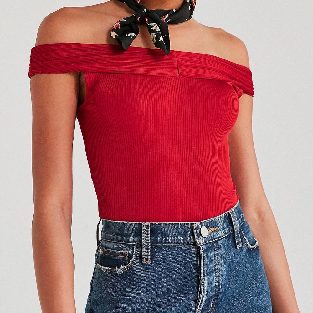 Silence + Noise Triss Off The Shoulder